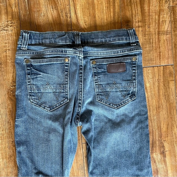 WRANGLER RETRO Boys Slim Straight Blue Jeans Denim Size 11 Waist Tighteners - Picture 9 of 13